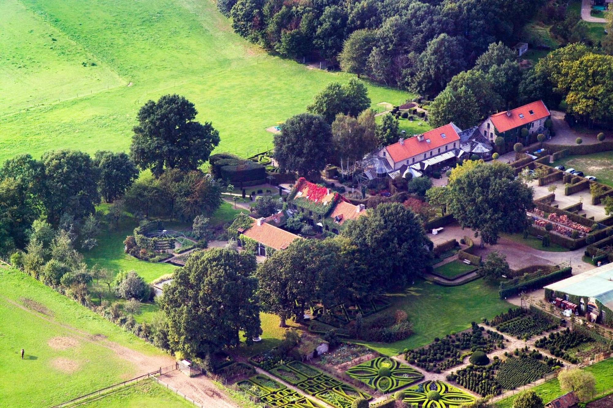 ホテル Orshof Opglabbeek エクステリア 写真